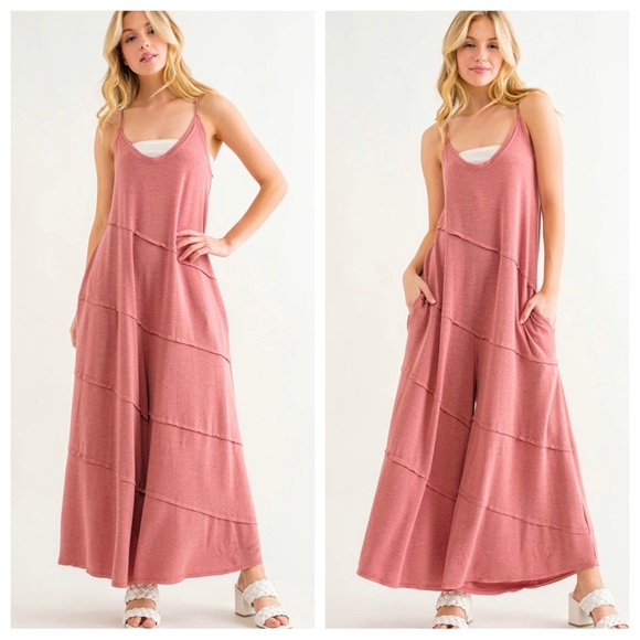 #21 Boho Stunning loose fit wide leg fabulous jumpsuit - Picture 3 of 4